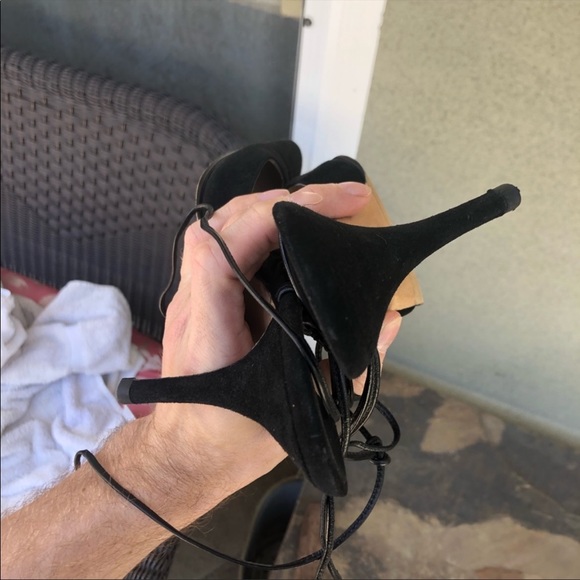 Manolo Blahnik Suede Lace Up Heels 39.5 - Picture 10 of 12